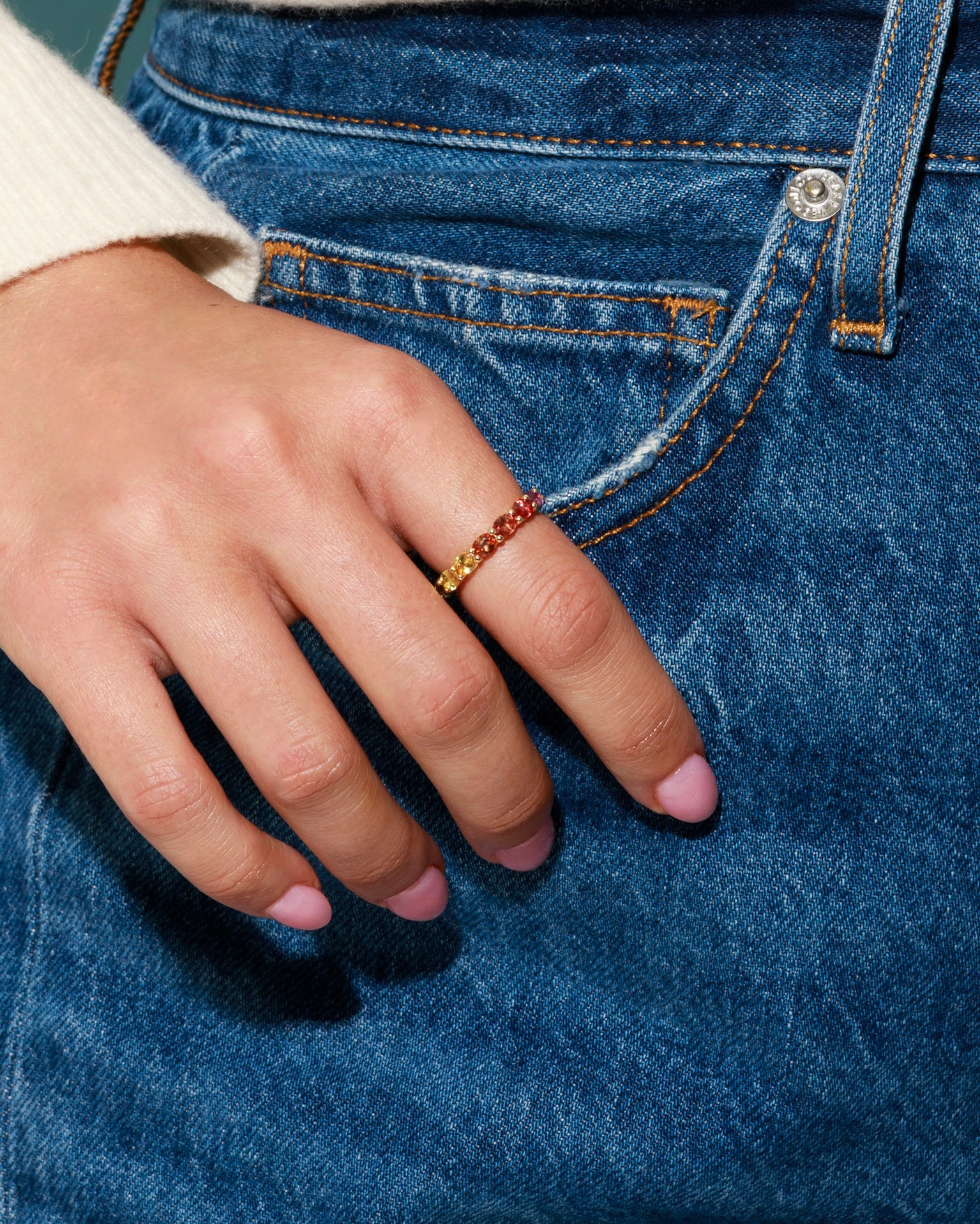 4×3 Oval Rainbow Sapphire Eternity Band (Full)